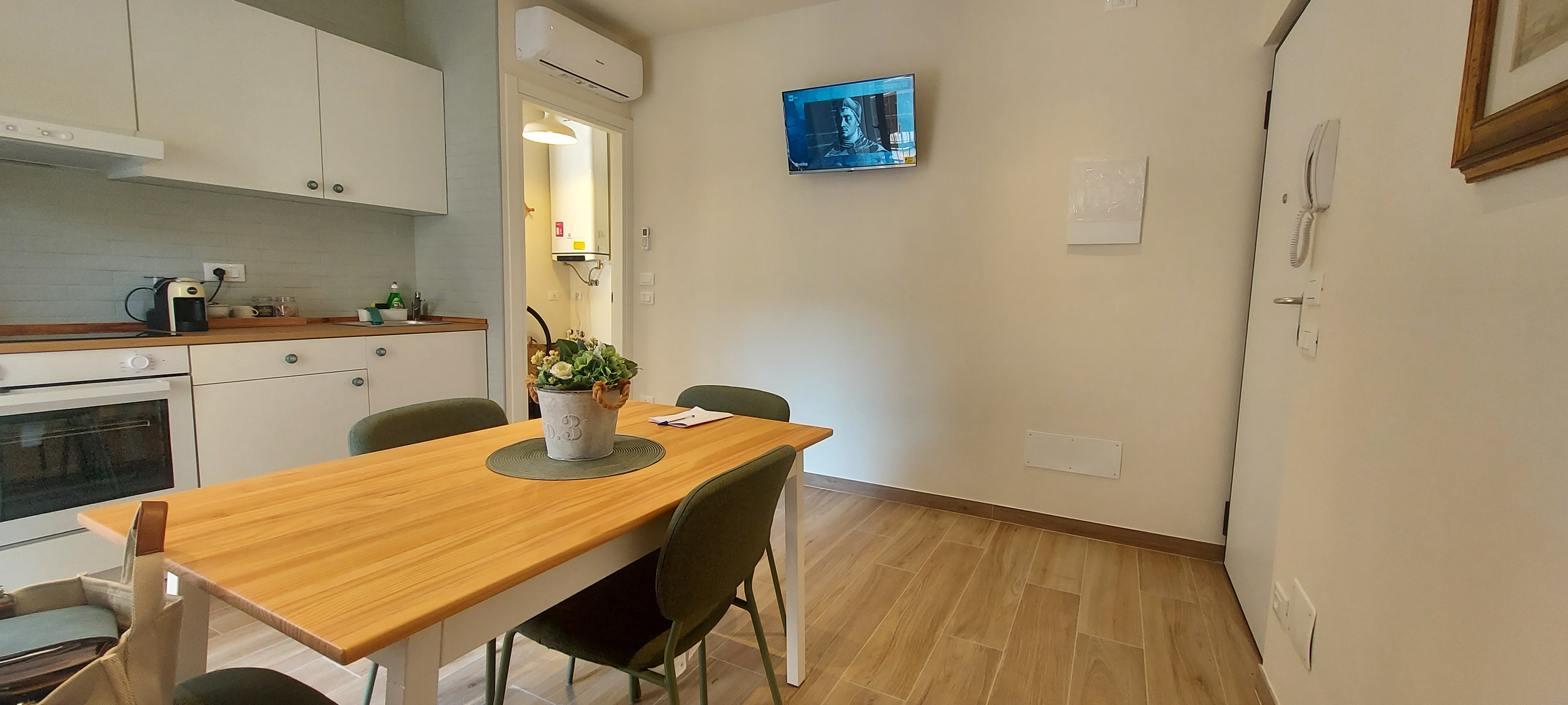 Stanza in appartamento Via delle Pietre 11/c, Verona