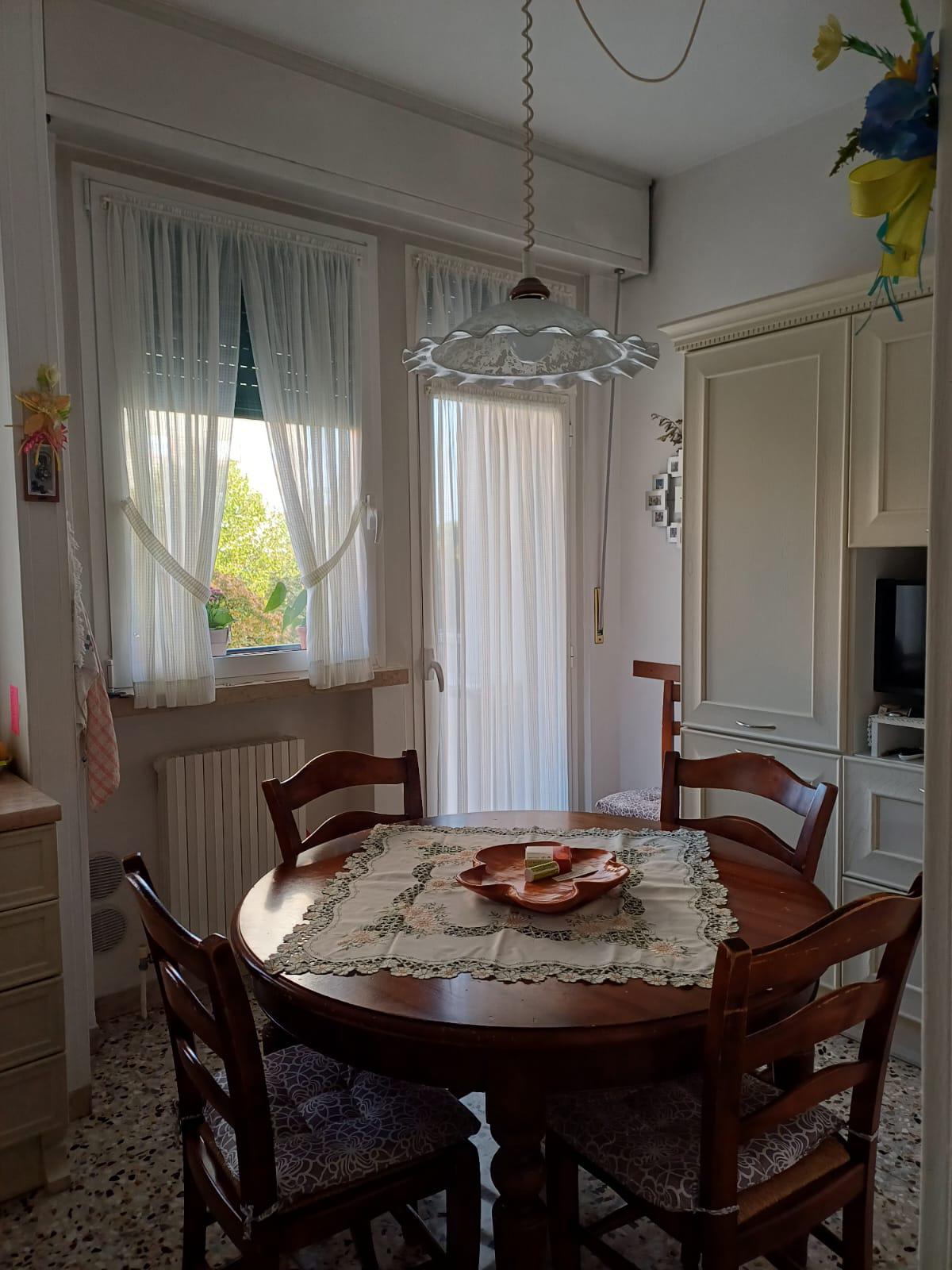 Appartamento via Brenta 3, Verona