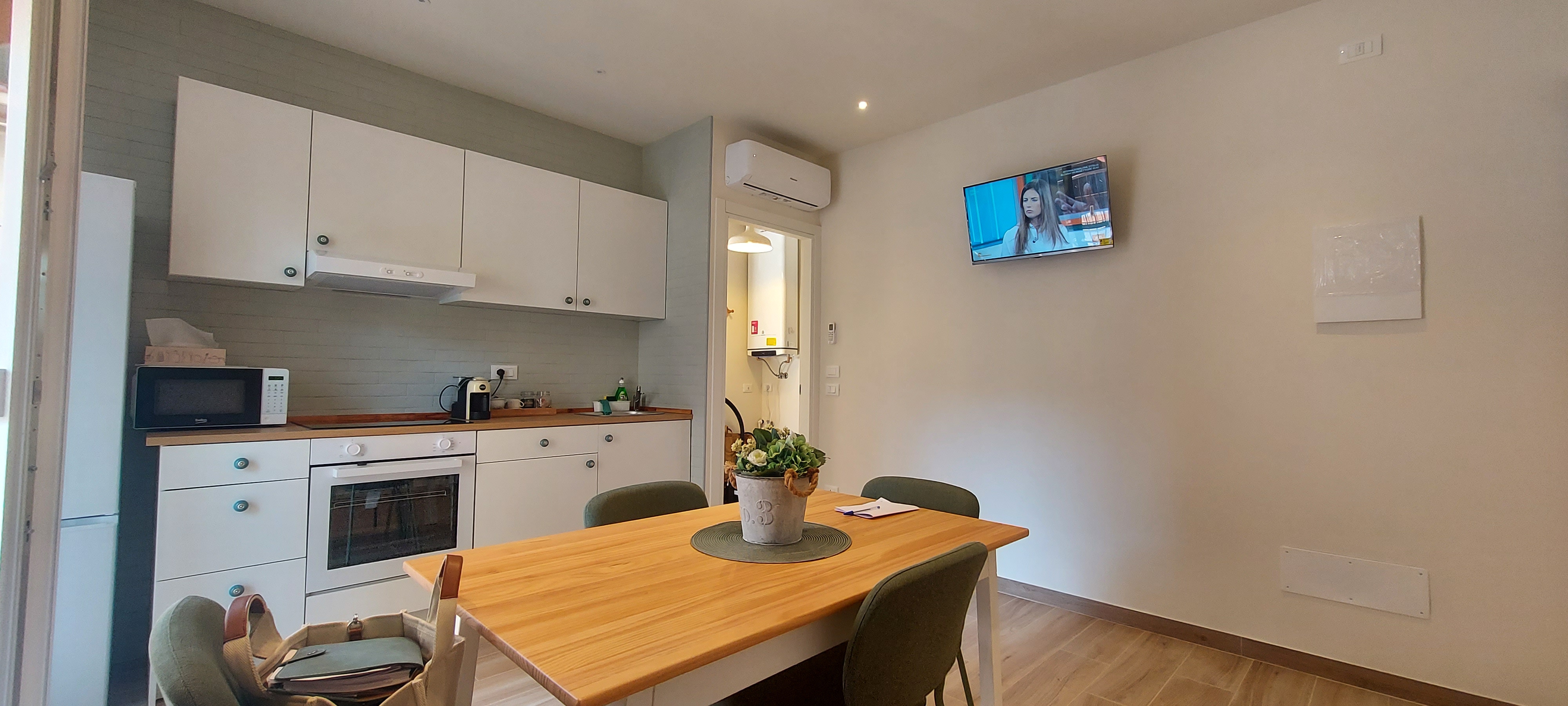 Stanza in appartamento Via delle Pietre 11/c, Verona