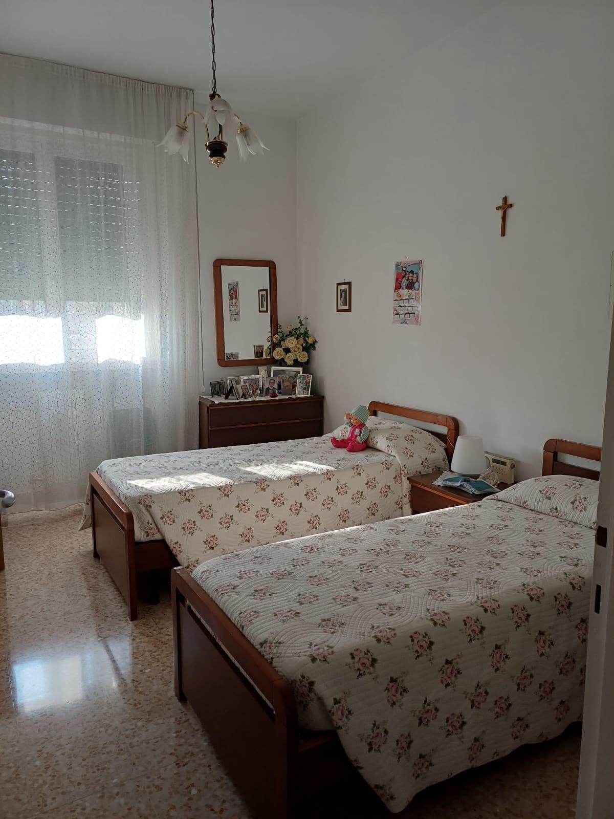 Appartamento via Brenta 3, Verona