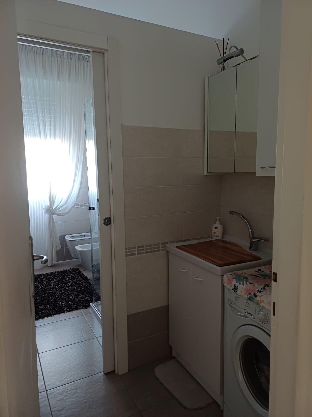 Appartamento via Brenta 3, Verona